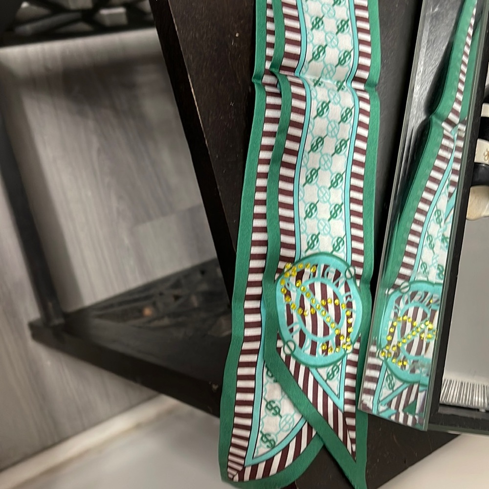 Henri Bendle Scarf
